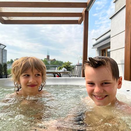 Luksusowy Apartament Z Jacuzzi By Jacek Budek Apartment กดิเนีย ภายนอก รูปภาพ
